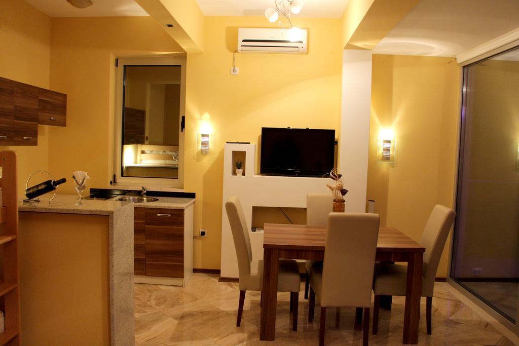 Crystal Apartments Ulcinj Exteriör bild